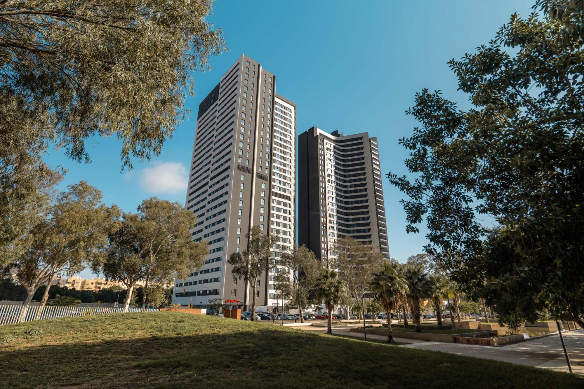 Urban Sky Malaga Sea View 27E Apartment Exterior photo